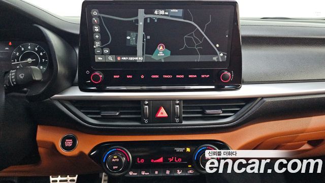 Kia K3 2022 — photo 24