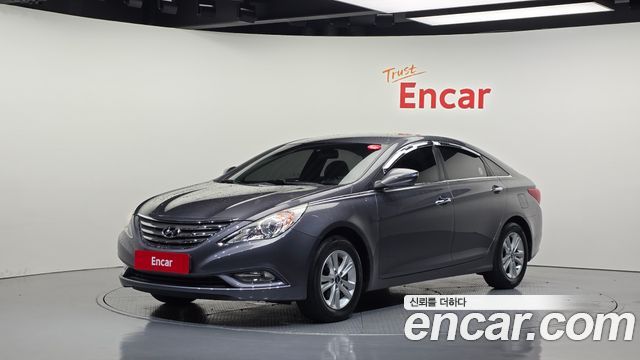 Hyundai Sonata 2012 — photo 1