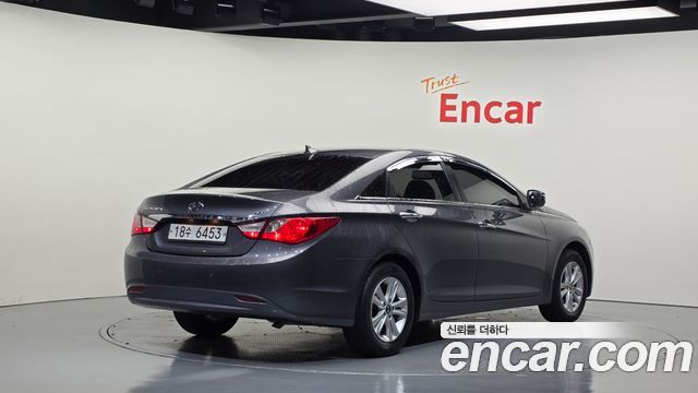 Hyundai Sonata 2012 — photo 2