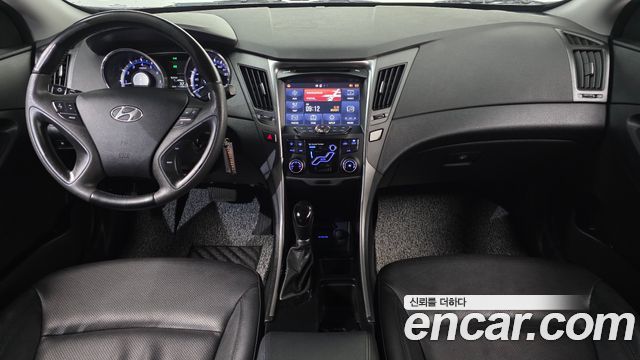 Hyundai Sonata 2012 — photo 7