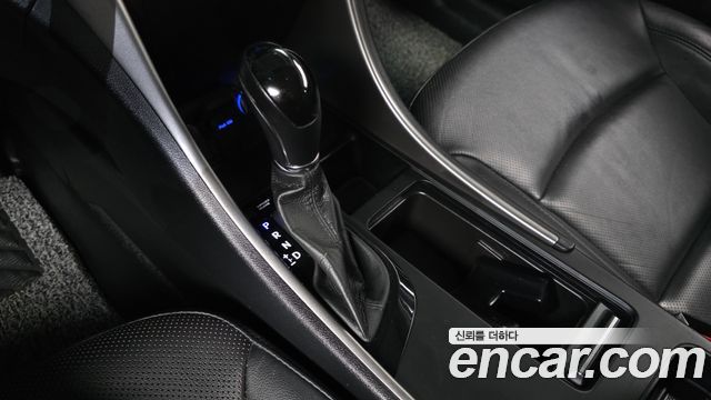 Hyundai Sonata 2012 — photo 9