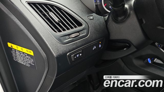 Hyundai Tucson 2015 — photo 23