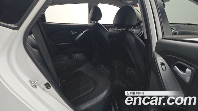 Hyundai Tucson 2015 — photo 16