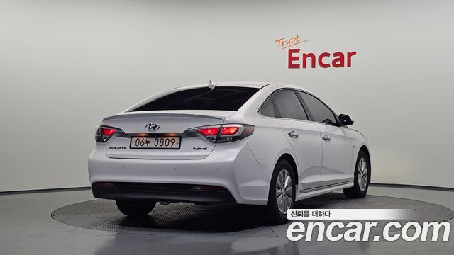 Hyundai Sonata 2017 — photo 2