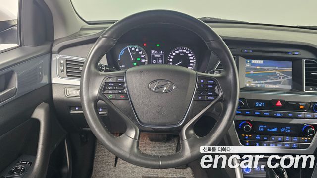 Hyundai Sonata 2017 — photo 20