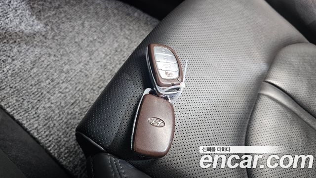 Hyundai Sonata 2017 — photo 22