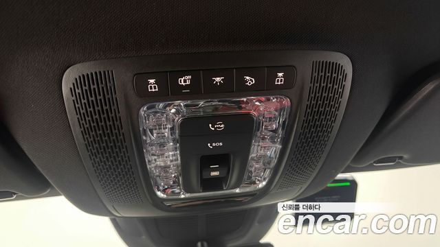 Mercedes-Benz GLE-Class 2026 — photo 12