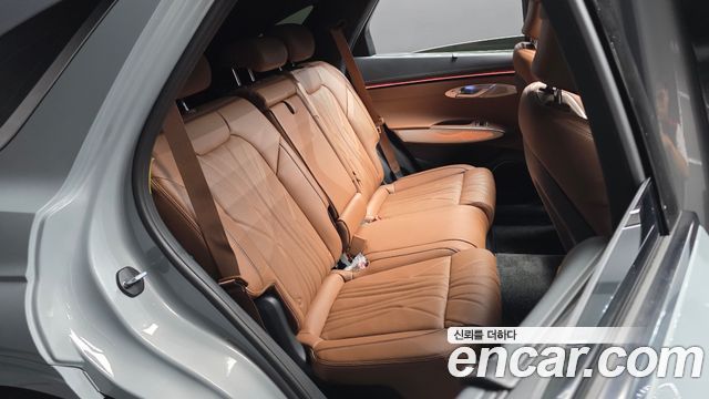 Genesis GV70 2027 — photo 17