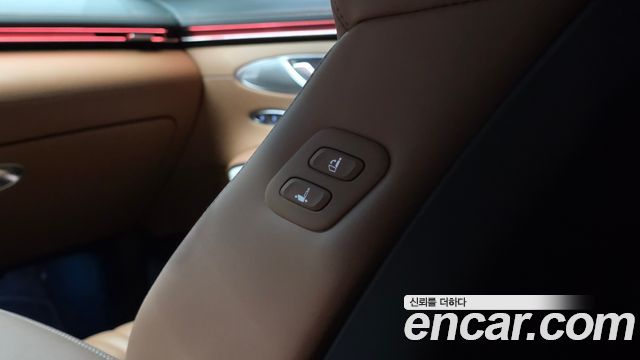 Genesis GV70 2027 — photo 30