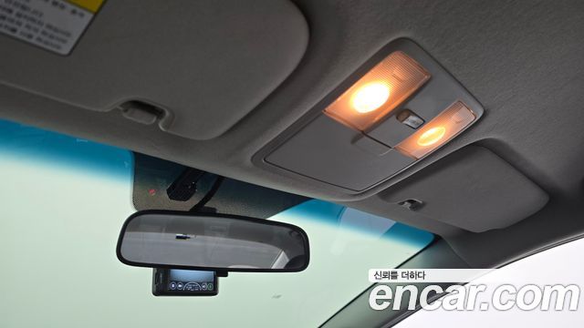 Kia K3 2015 — photo 21