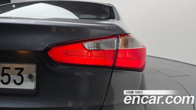 Kia K3 2015 — photo 9