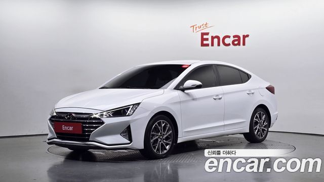 Hyundai AVANTE 2020 — photo 1