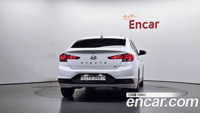 Hyundai AVANTE 2020 — photo 4