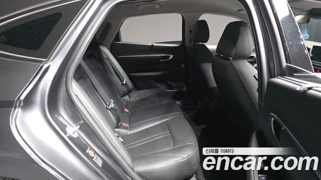 Hyundai Sonata 2020 — photo 18