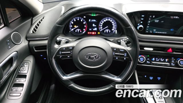 Hyundai Sonata 2020 — photo 19