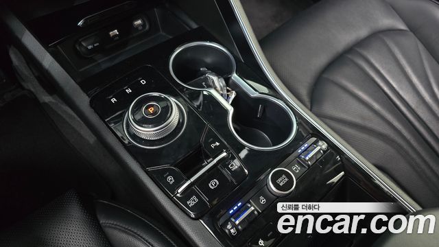 Kia K5 2023 — photo 12