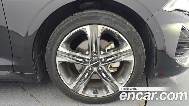 Kia K5 2023 — photo 7