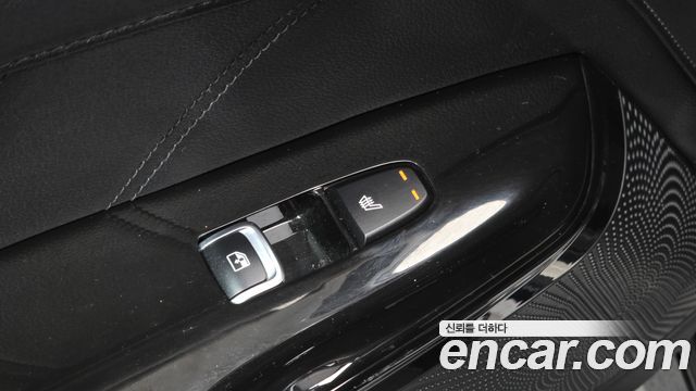 Kia K5 2023 — photo 28