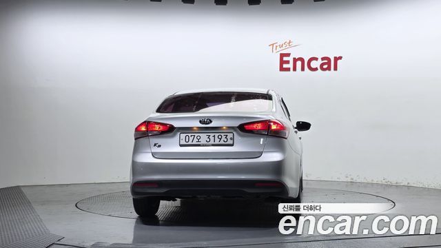 Kia K3 2018 — photo 4