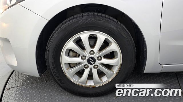 Kia K3 2018 — photo 5
