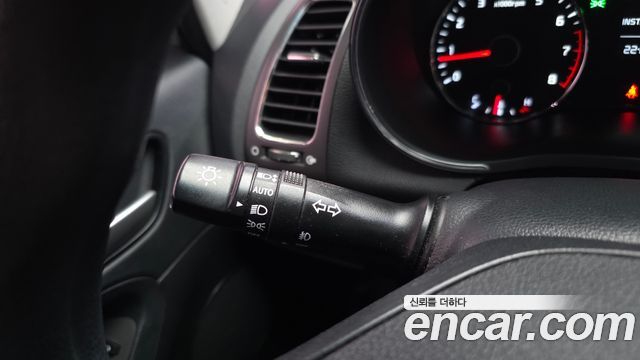 Kia K3 2018 — photo 30