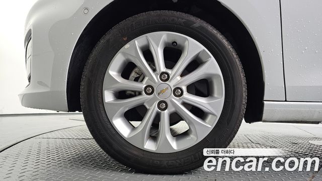 Chevrolet Korea Spark 2022 — photo 5