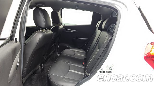Chevrolet Korea Spark 2022 — photo 11