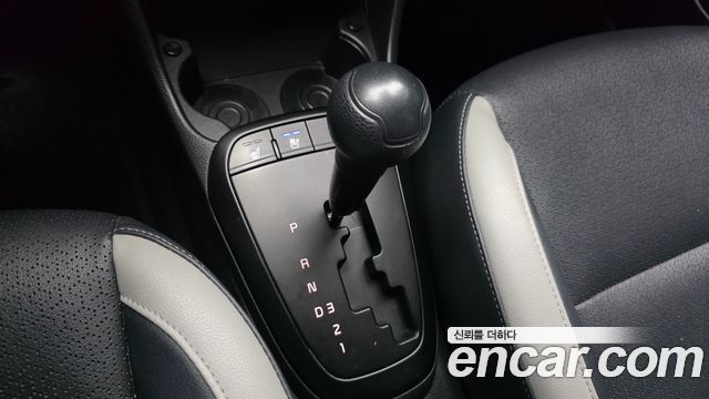 Kia morning 2023 — photo 12