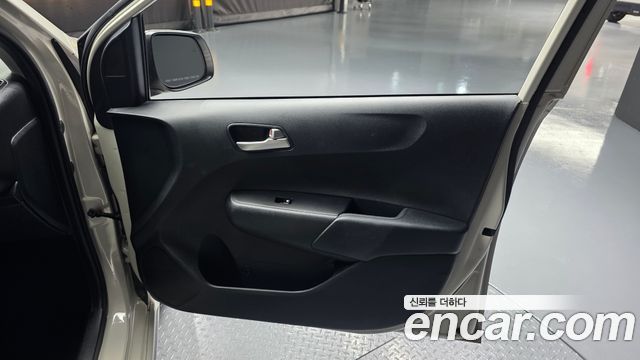 Kia morning 2023 — photo 15