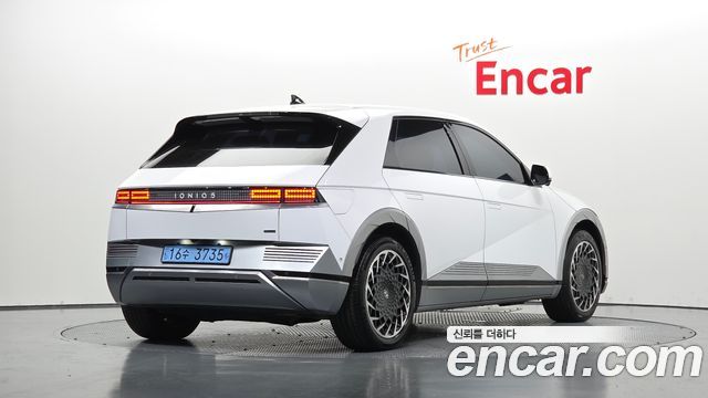Hyundai Ioniq5 2022 — photo 2