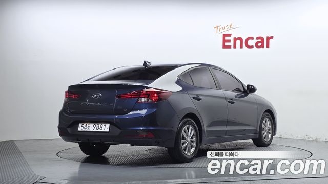 Hyundai AVANTE 2019 — photo 2