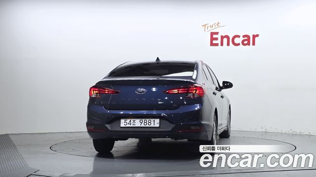Hyundai AVANTE 2019 — photo 4