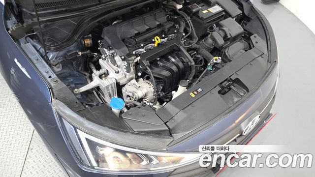Hyundai AVANTE 2019 — photo 6