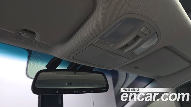 Hyundai AVANTE 2019 — photo 26