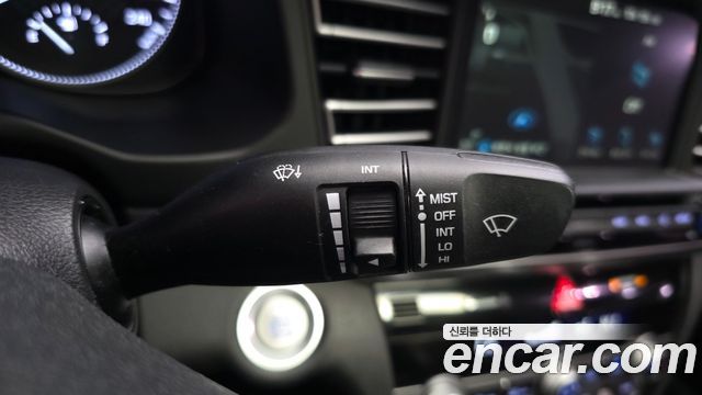 Hyundai AVANTE 2019 — photo 27