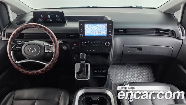 Hyundai Staria 2022 — photo 7