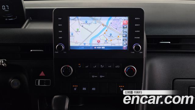 Hyundai Staria 2022 — photo 14