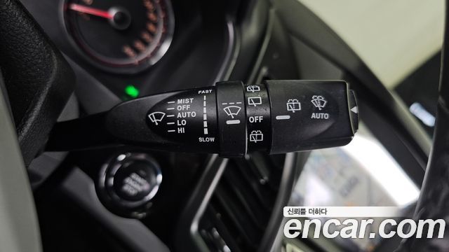KG Mobility KORANDO 2018 — photo 25