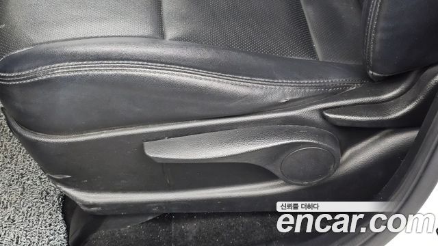 KG Mobility KORANDO 2018 — photo 16