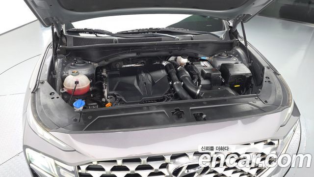 Hyundai Santafe 2023 — photo 6