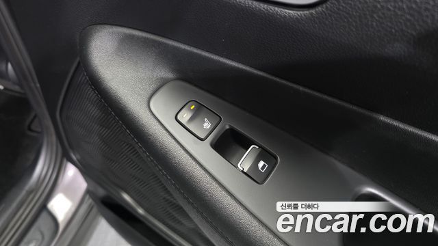 Hyundai Santafe 2023 — photo 25