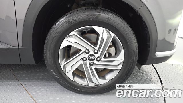 Hyundai Santafe 2023 — photo 7