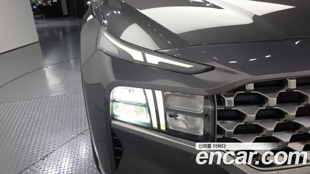 Hyundai Santafe 2023 — photo 8
