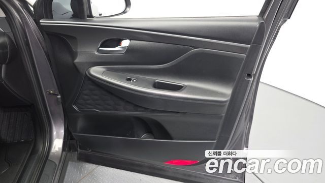 Hyundai Santafe 2023 — photo 14