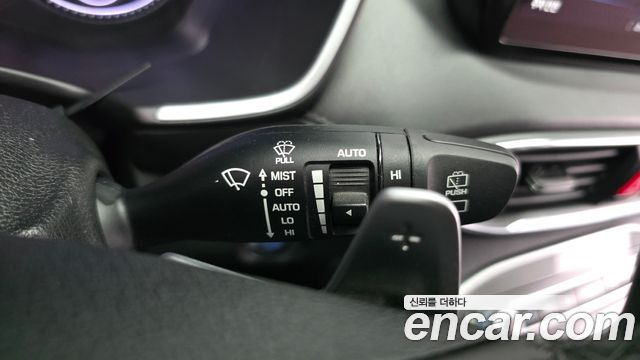 Hyundai Santafe 2023 — photo 28