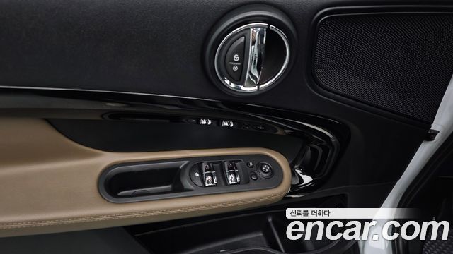 Mini Countryman 2019 — photo 24