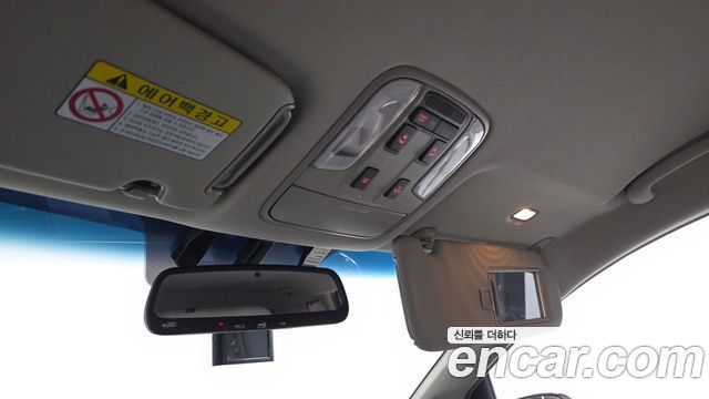 Kia Canival 2017 — photo 27
