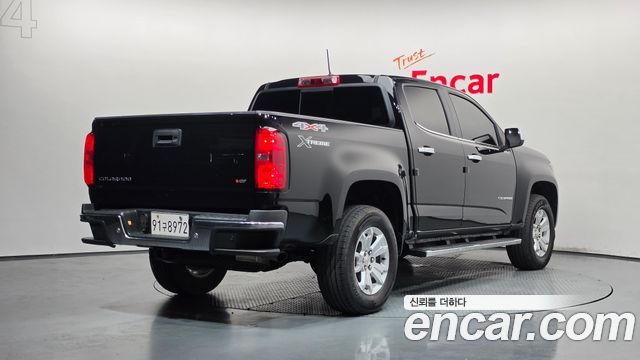 Chevrolet Korea Colorado 2022 — photo 2