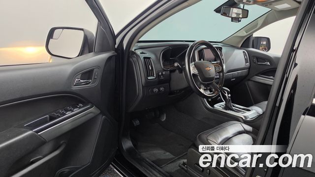 Chevrolet Korea Colorado 2022 — photo 13