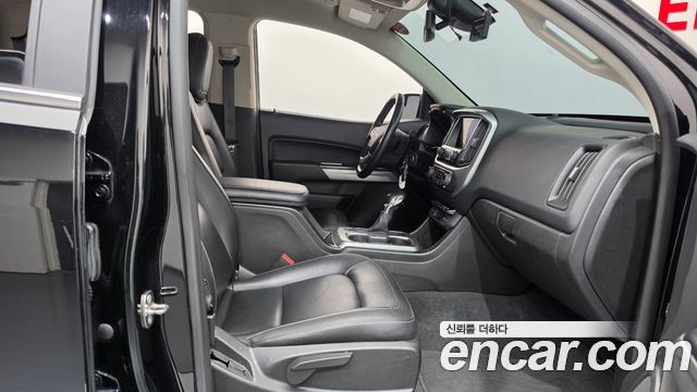 Chevrolet Korea Colorado 2022 — photo 16